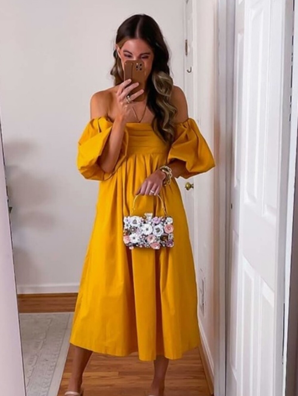 ASTR the label CARLIN OFF SHOULDER PUFF SLEEVE MIDI DRESS Mango Yellow Small